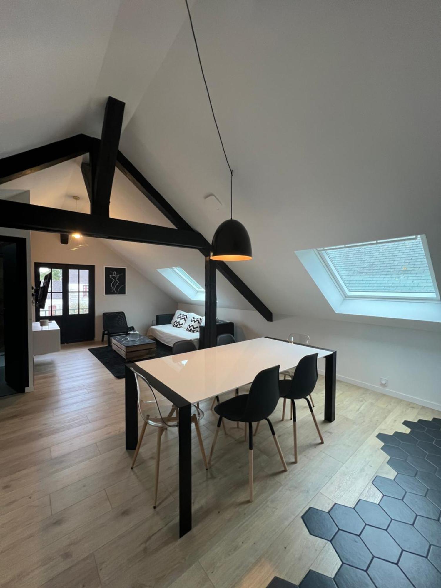 Appartement Spacieux Et Lumineux Proche Du Centre Historique Dol-de-Bretagne Eksteriør billede